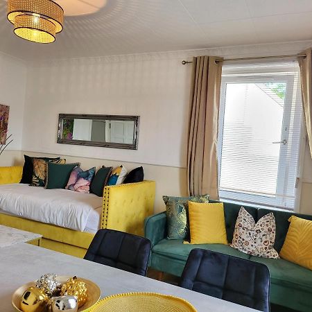 4 Bedrooms Apartment By Sensational Stay Short Lets & Serviced Accommodation Edinburgh Bagian luar foto