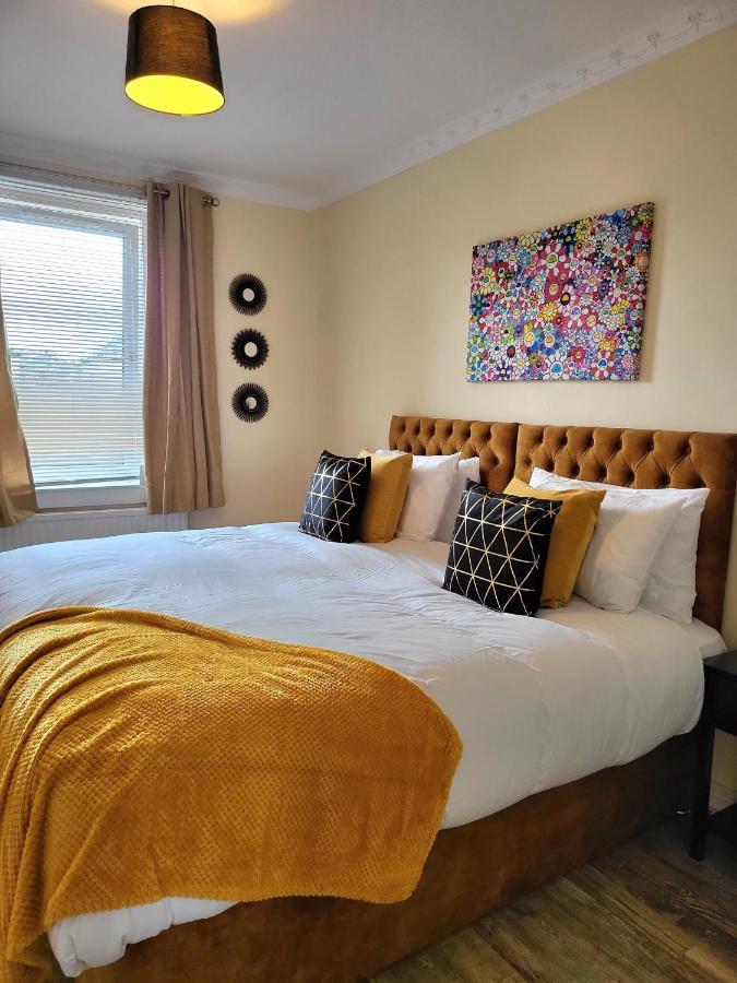 4 Bedrooms Apartment By Sensational Stay Short Lets & Serviced Accommodation Edinburgh Bagian luar foto
