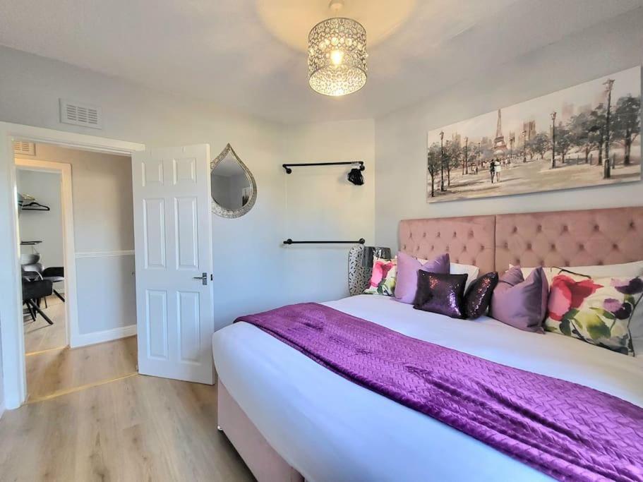 4 Bedrooms Apartment By Sensational Stay Short Lets & Serviced Accommodation Edinburgh Bagian luar foto